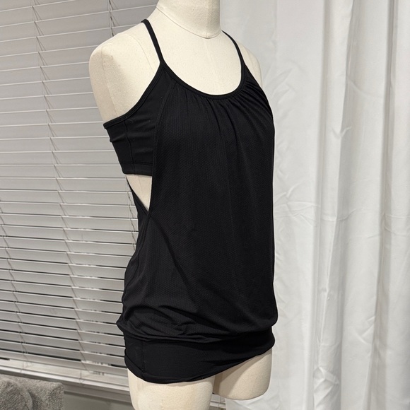 lululemon athletica Tops - LULULEMON No Limits Black Tank Top Sz 4